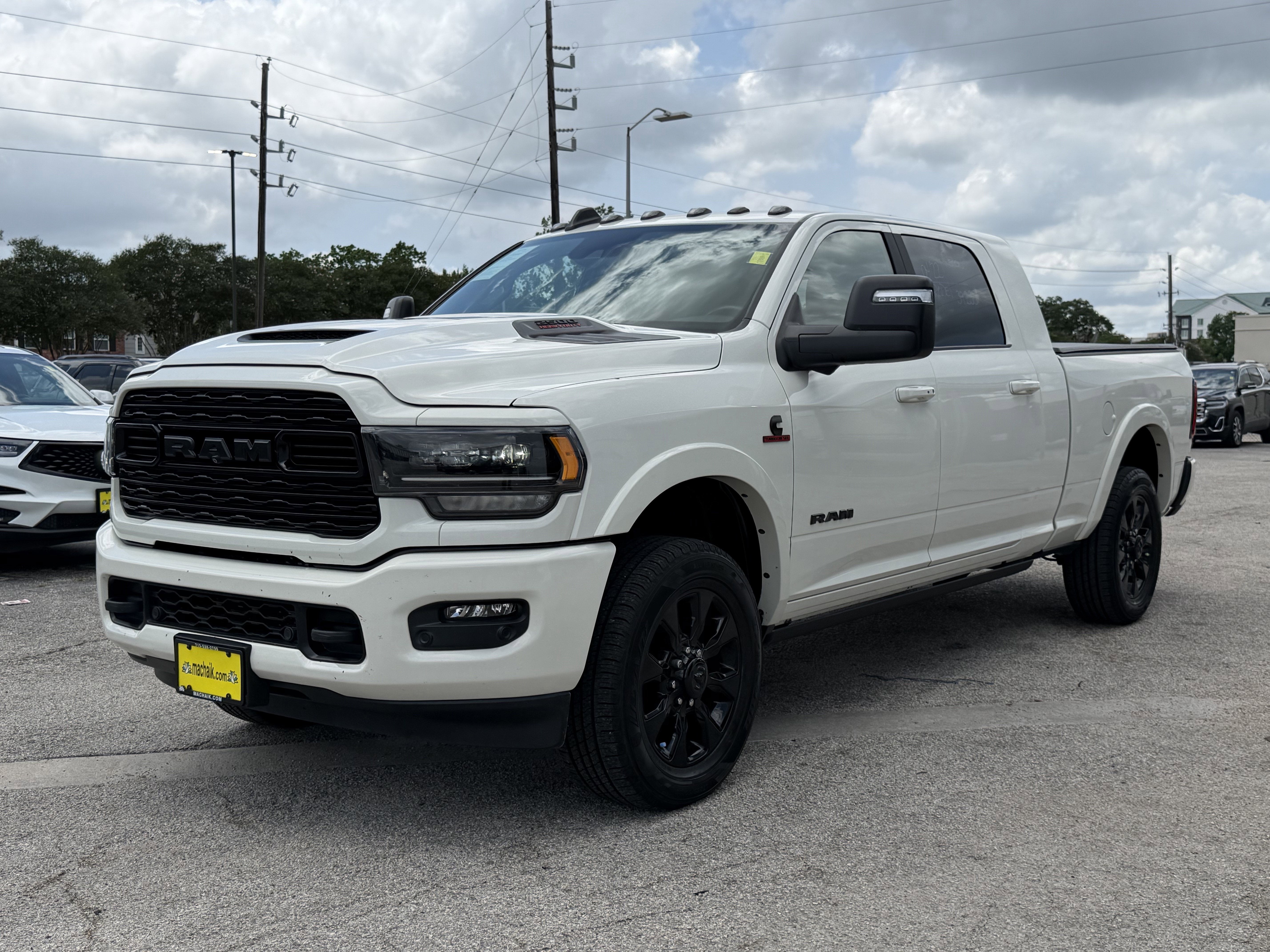 2023 RAM 2500 Limited Mega Cab 4x4 6'4' Box