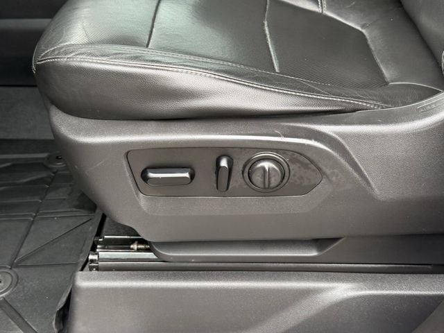 2020 Chevrolet Silverado 1500 2WD Crew Cab Short Bed LTZ