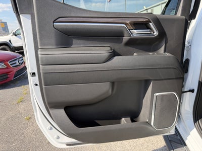 2023 Chevrolet Silverado 1500 4WD Crew Cab Standard Bed LT Trail Boss