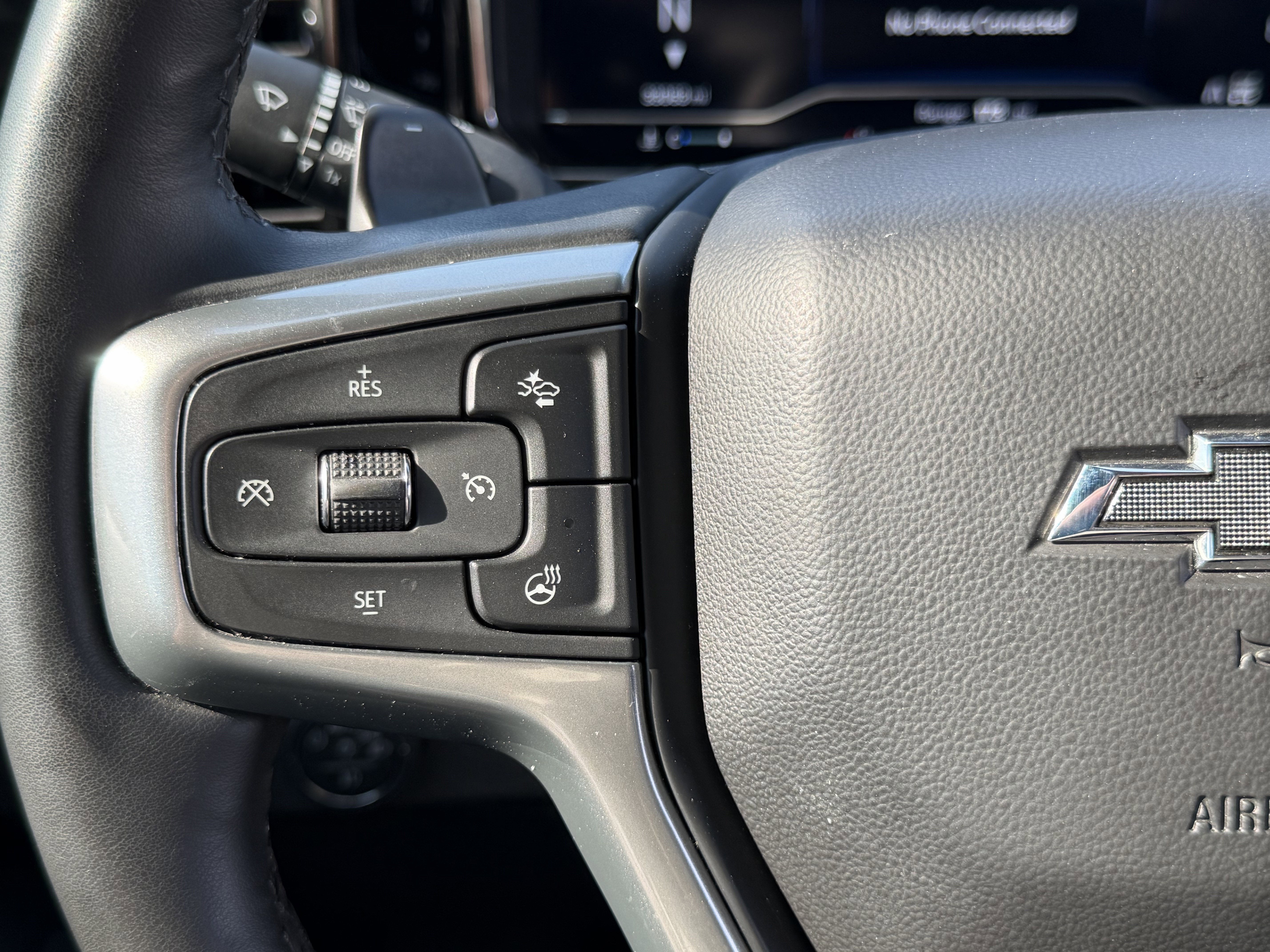 2023 Chevrolet Silverado 1500 4WD Crew Cab Standard Bed LT Trail Boss