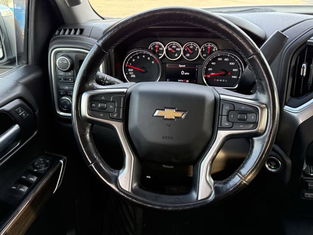 2021 Chevrolet Silverado 1500 4WD Crew Cab Short Bed LT