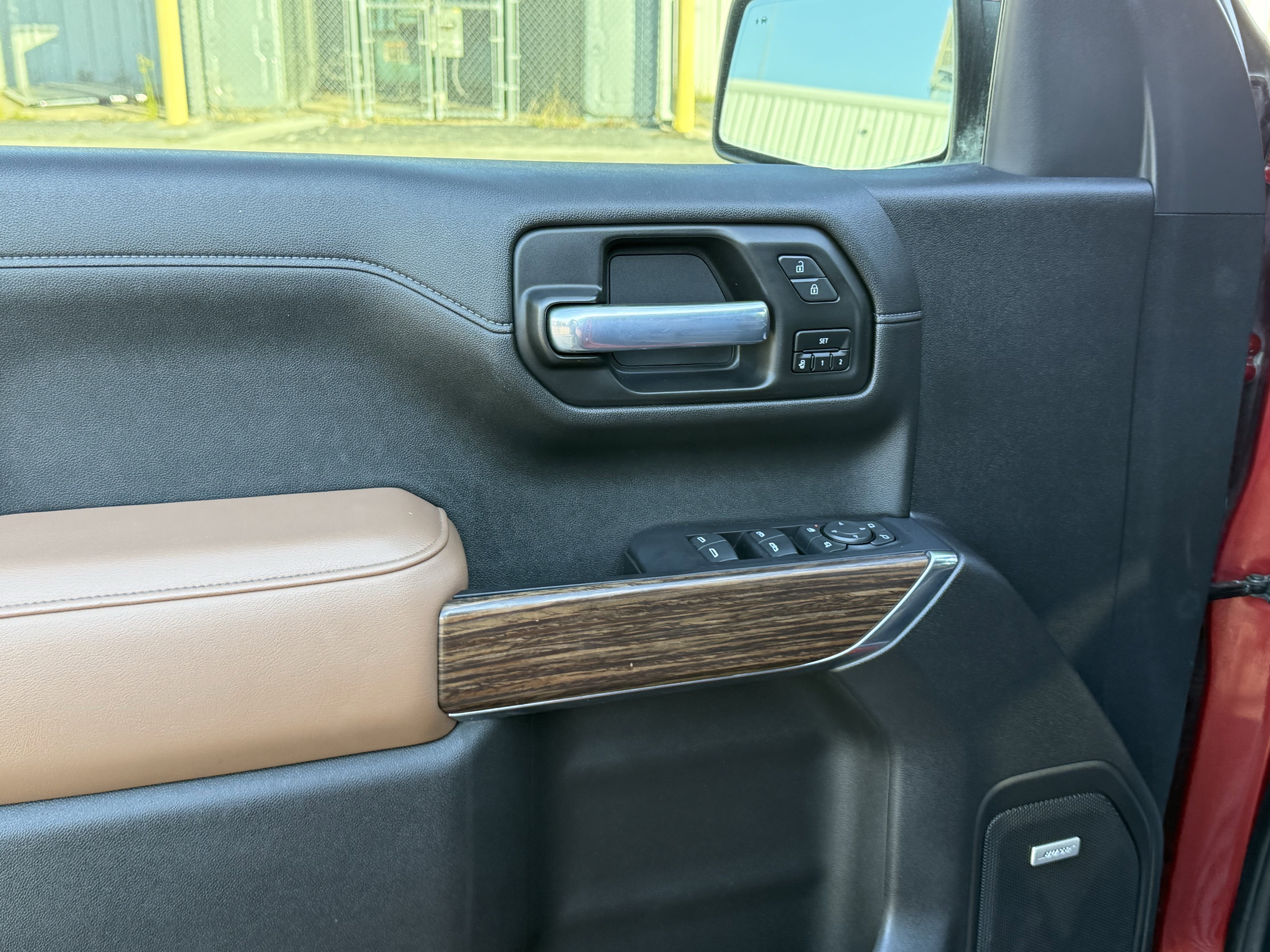 2021 Chevrolet Silverado 1500 4WD Crew Cab Short Bed High Country