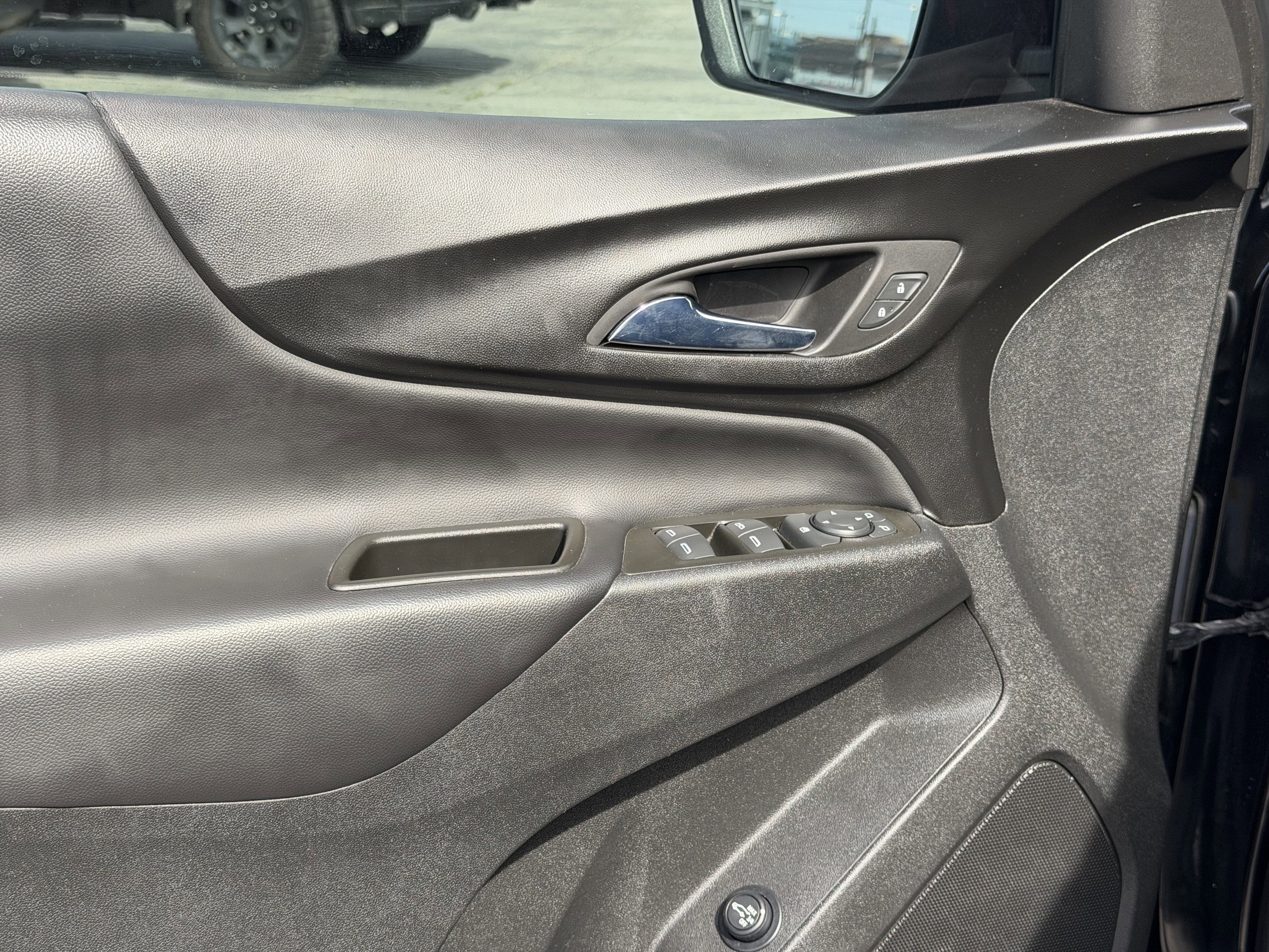 2022 Chevrolet Equinox FWD LT