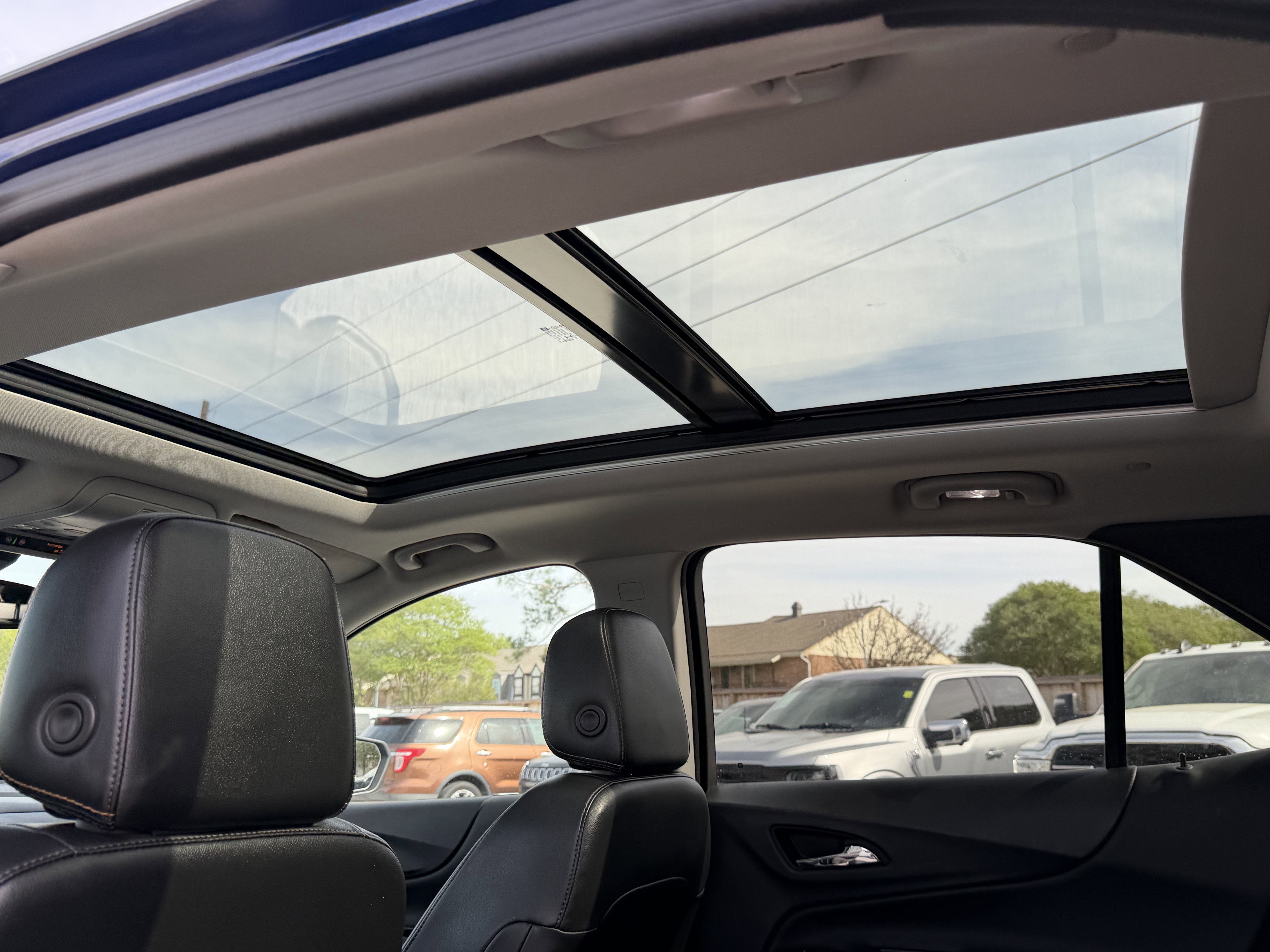 2023 Chevrolet Equinox FWD Premier