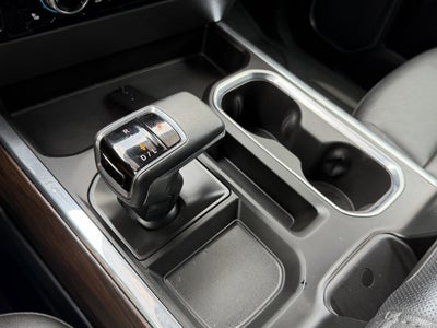 2024 GMC Sierra 1500 4WD Crew Cab Short Box SLT