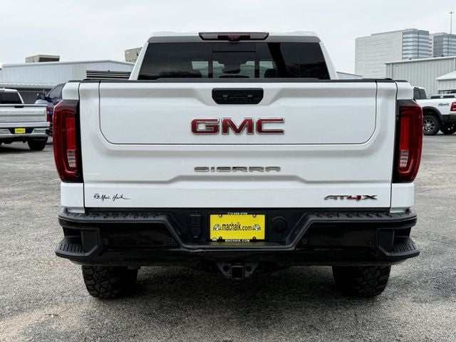 2023 GMC Sierra 1500 4WD Crew Cab Short Box AT4X