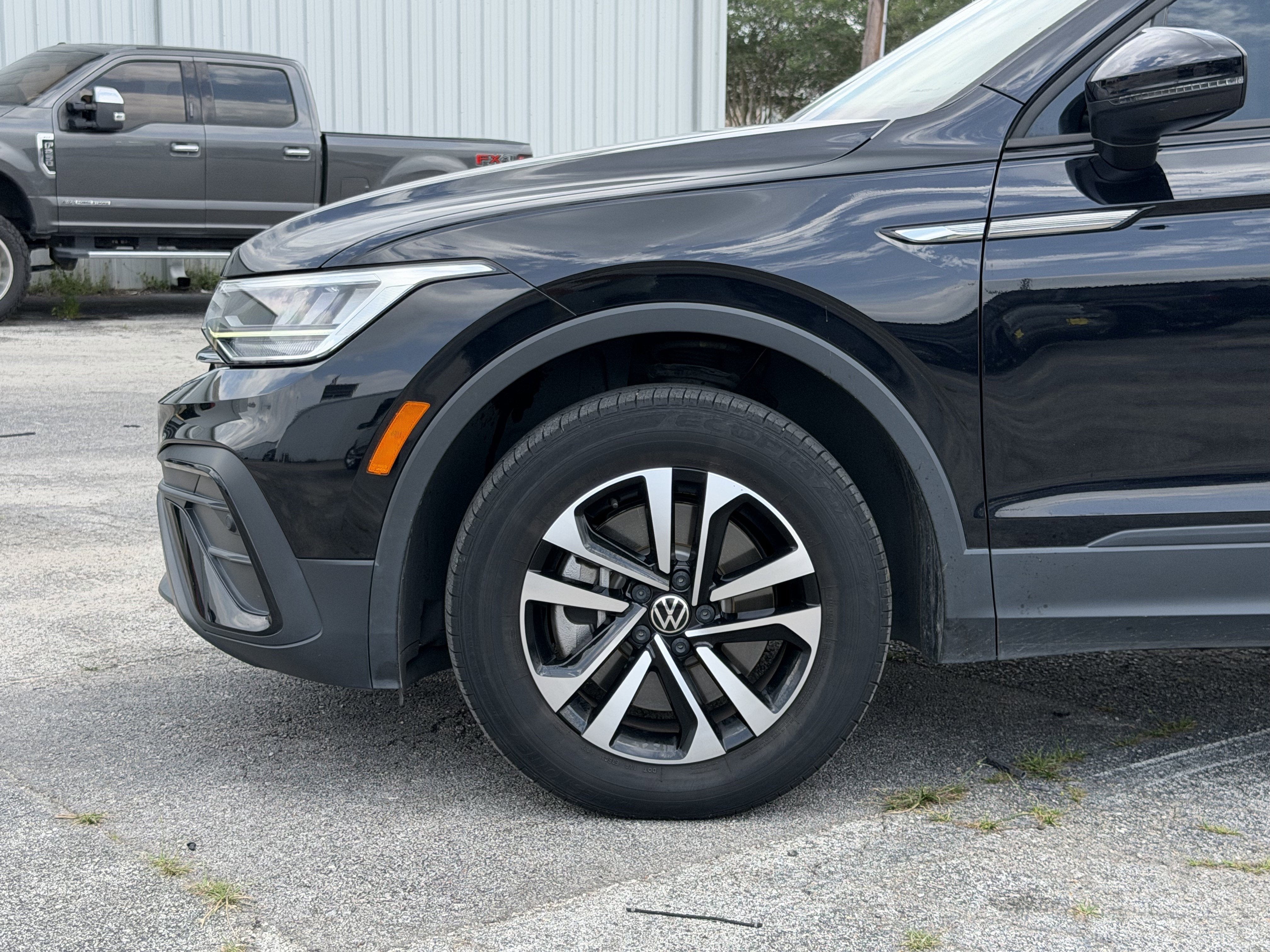 2023 Volkswagen Tiguan 2.0T S