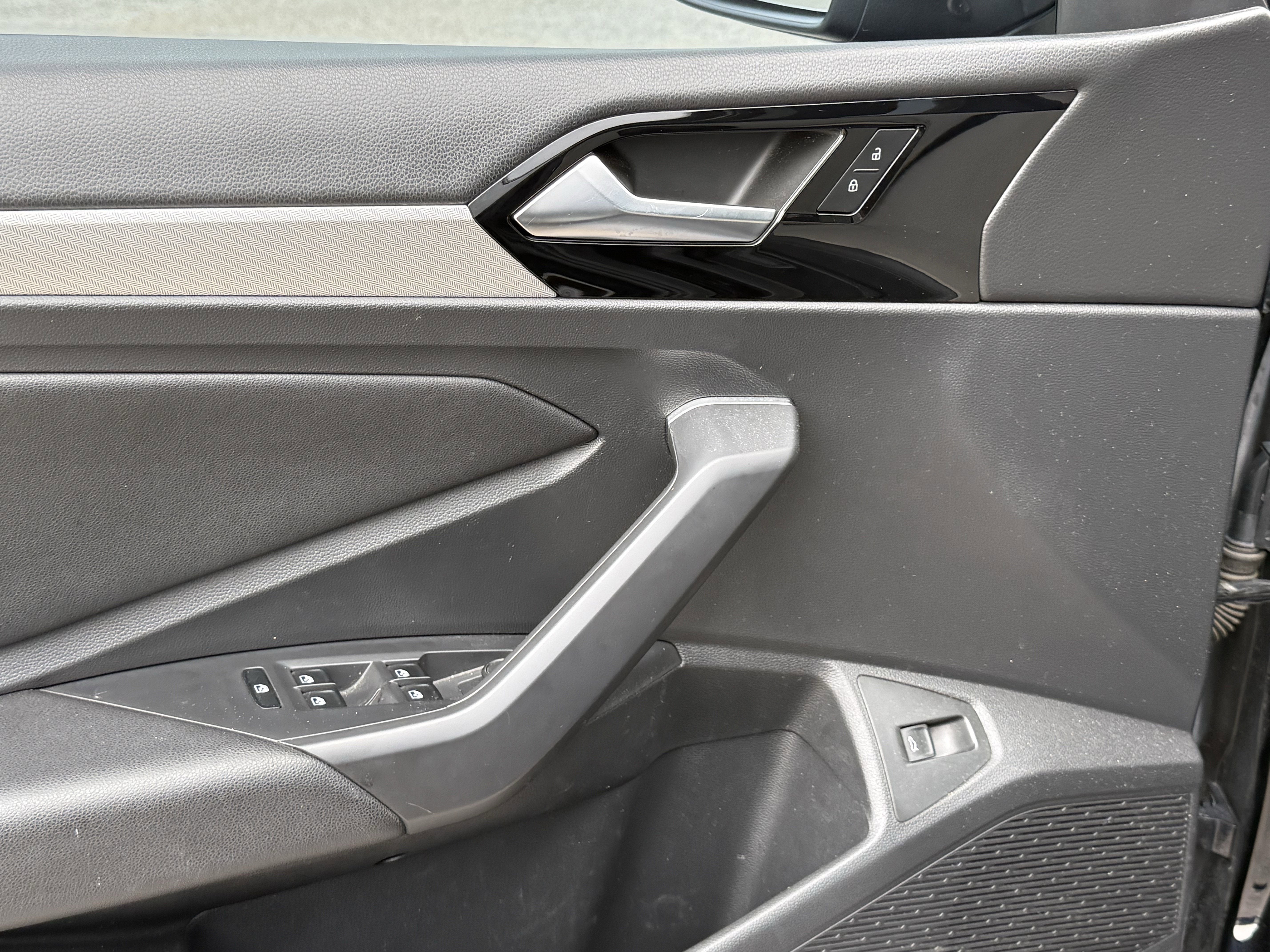 2020 Volkswagen Jetta 1.4T R-Line