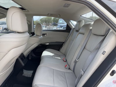 2013 Toyota Avalon XLE