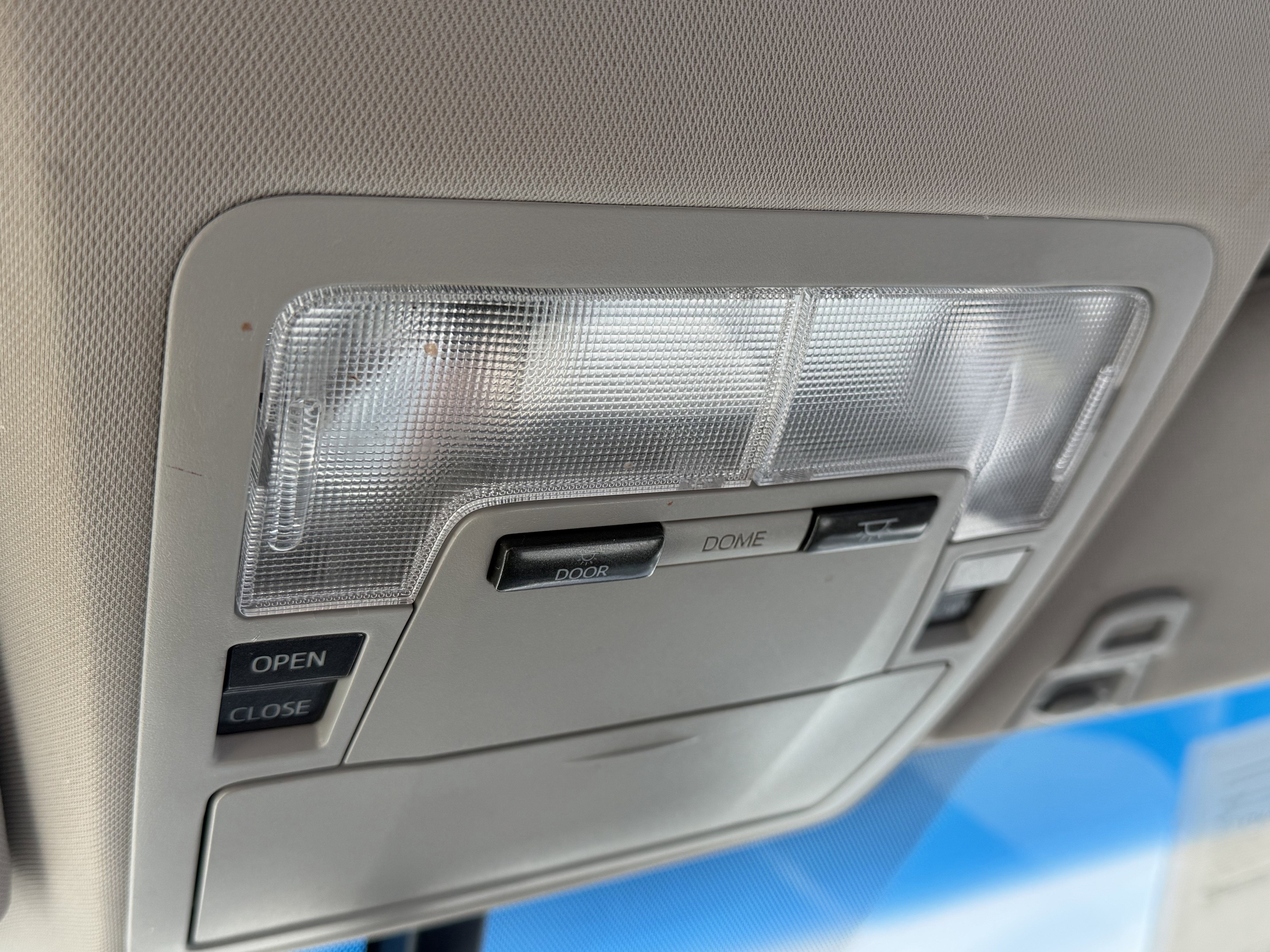 2013 Toyota Avalon XLE