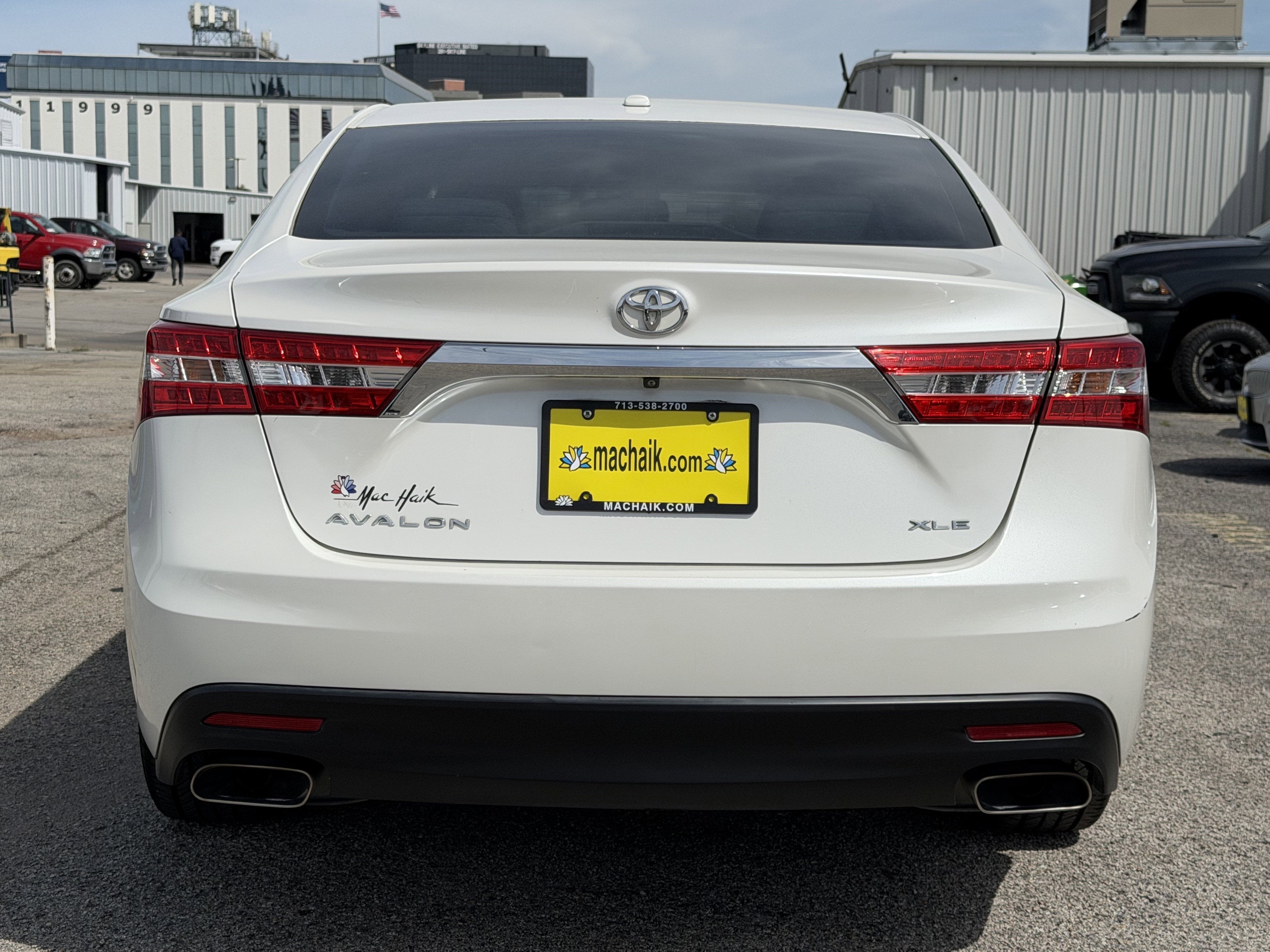 2013 Toyota Avalon XLE
