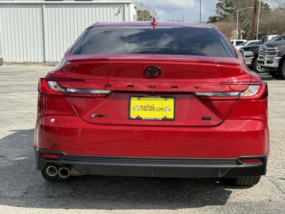 2025 Toyota Camry SE
