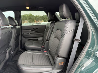 2023 Nissan Pathfinder Rock Creek 4WD