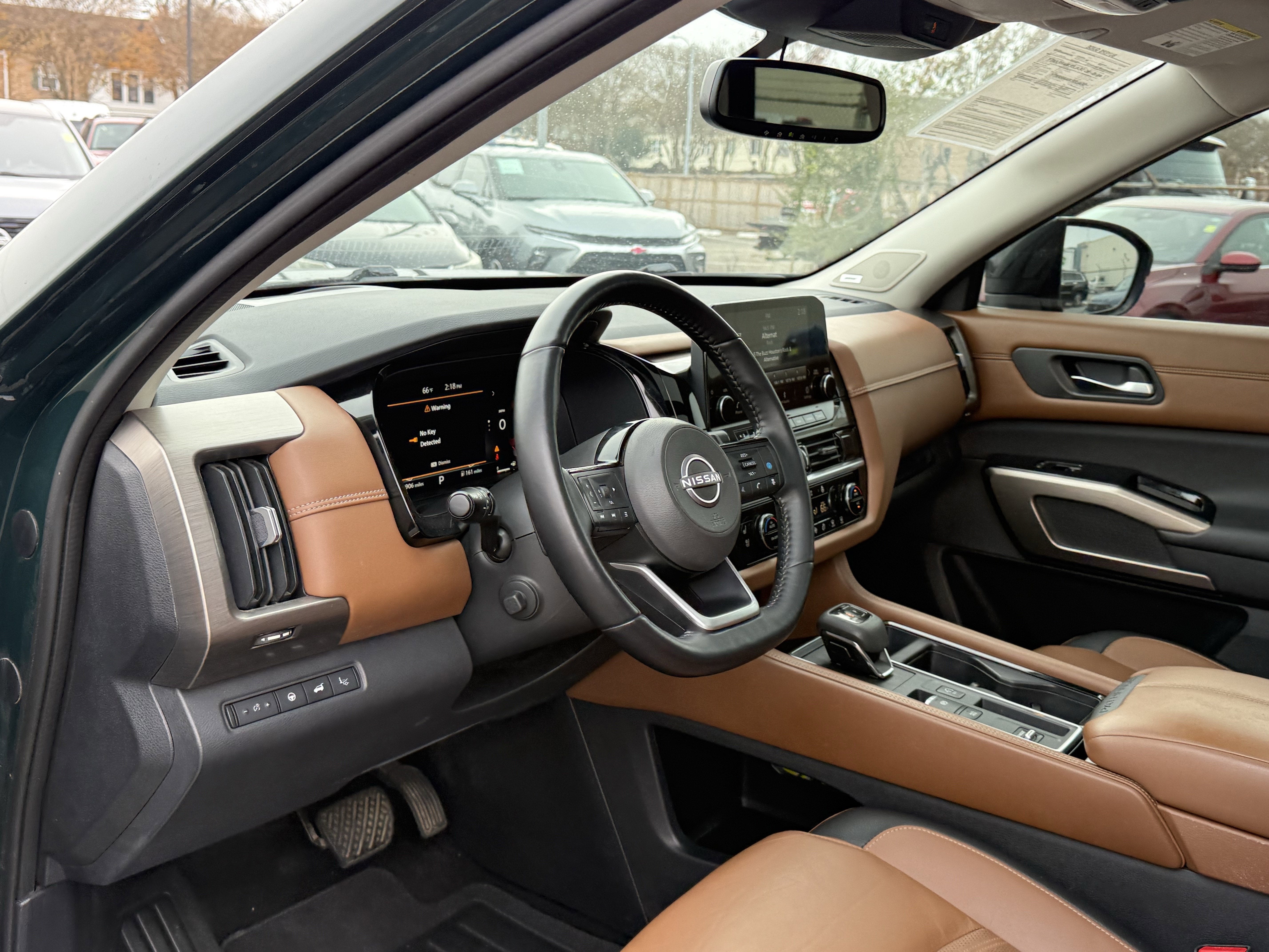 2022 Nissan Pathfinder Platinum 2WD