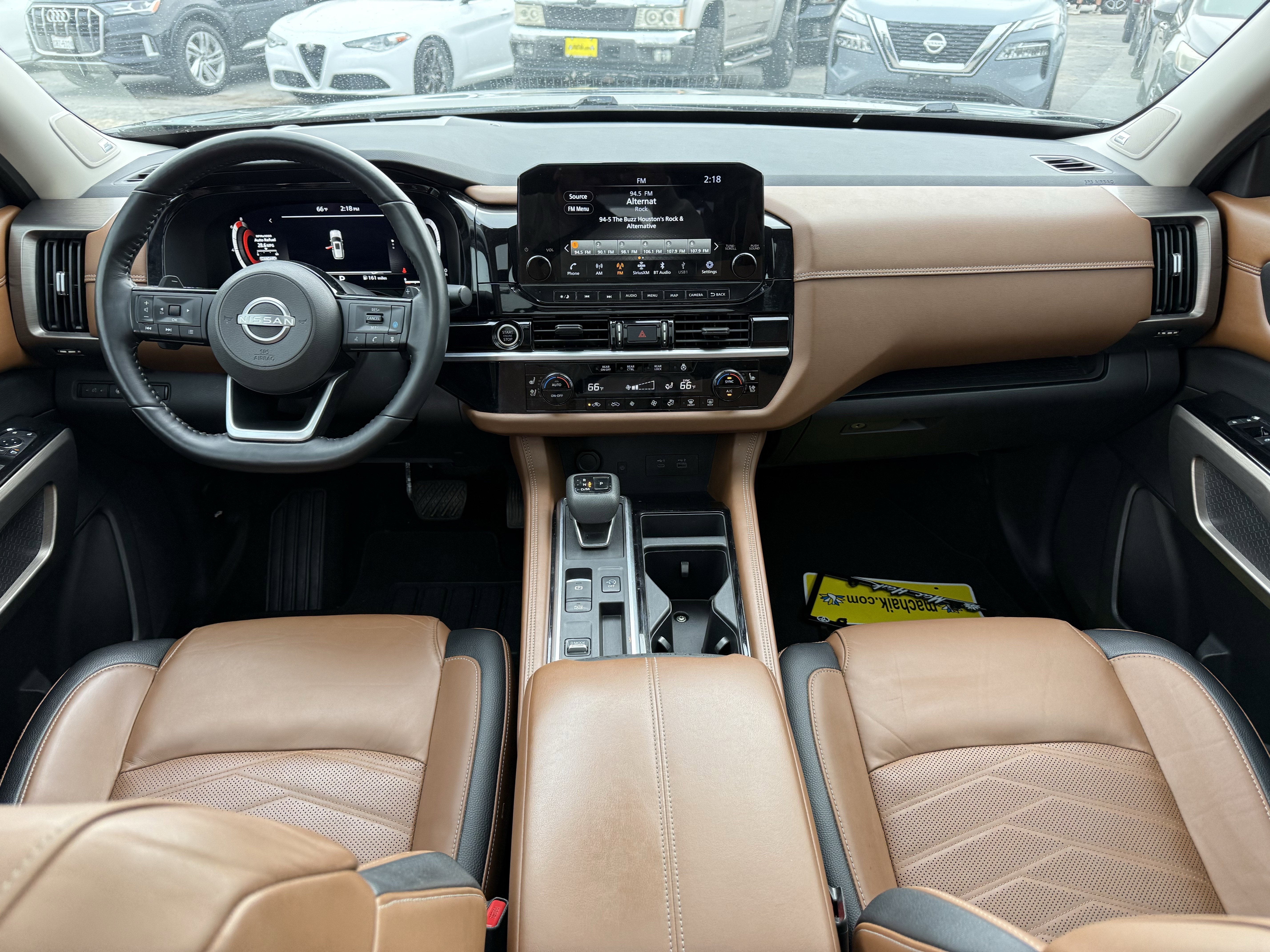 2022 Nissan Pathfinder Platinum 2WD