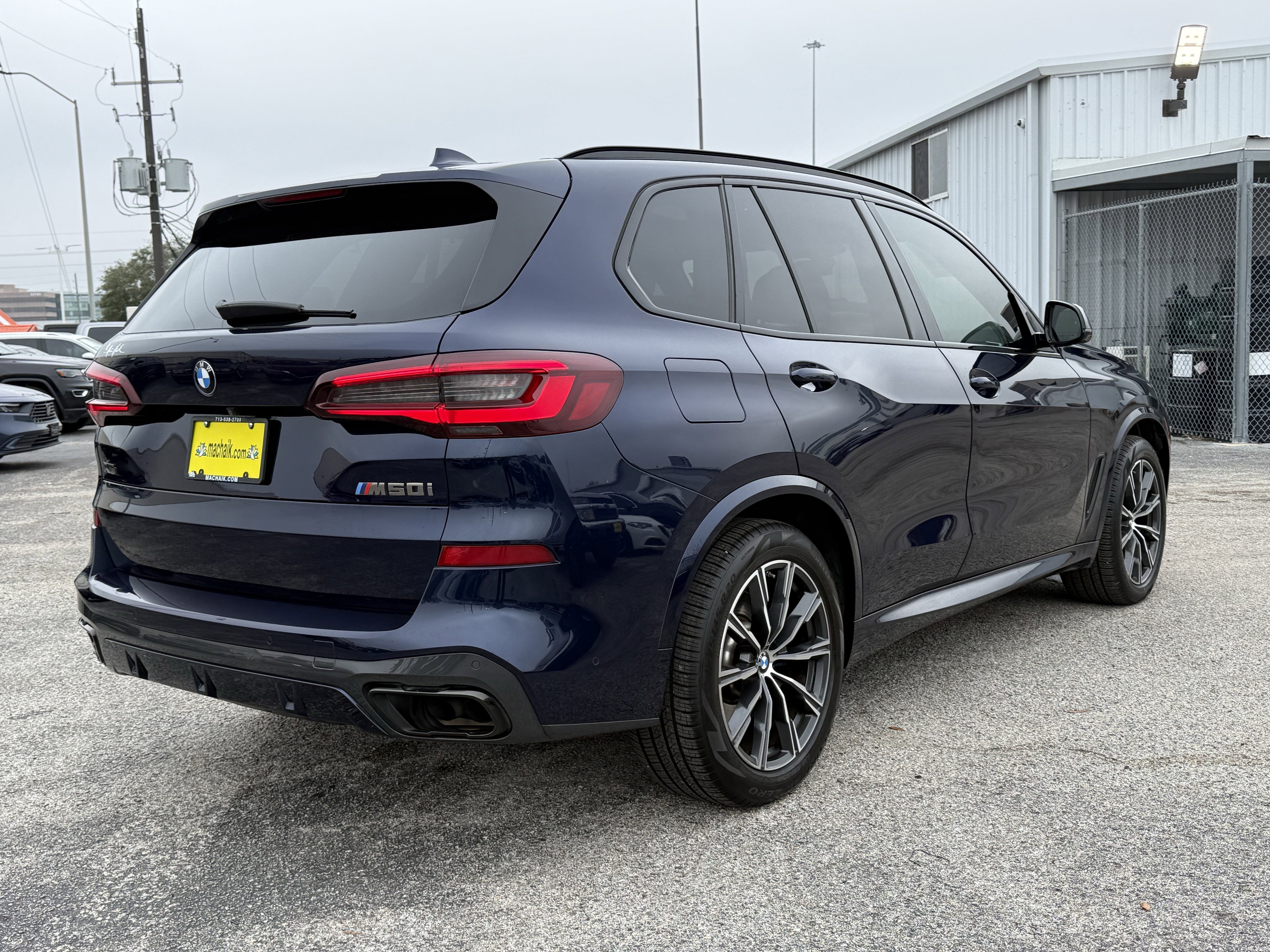 2021 BMW X5 M50i