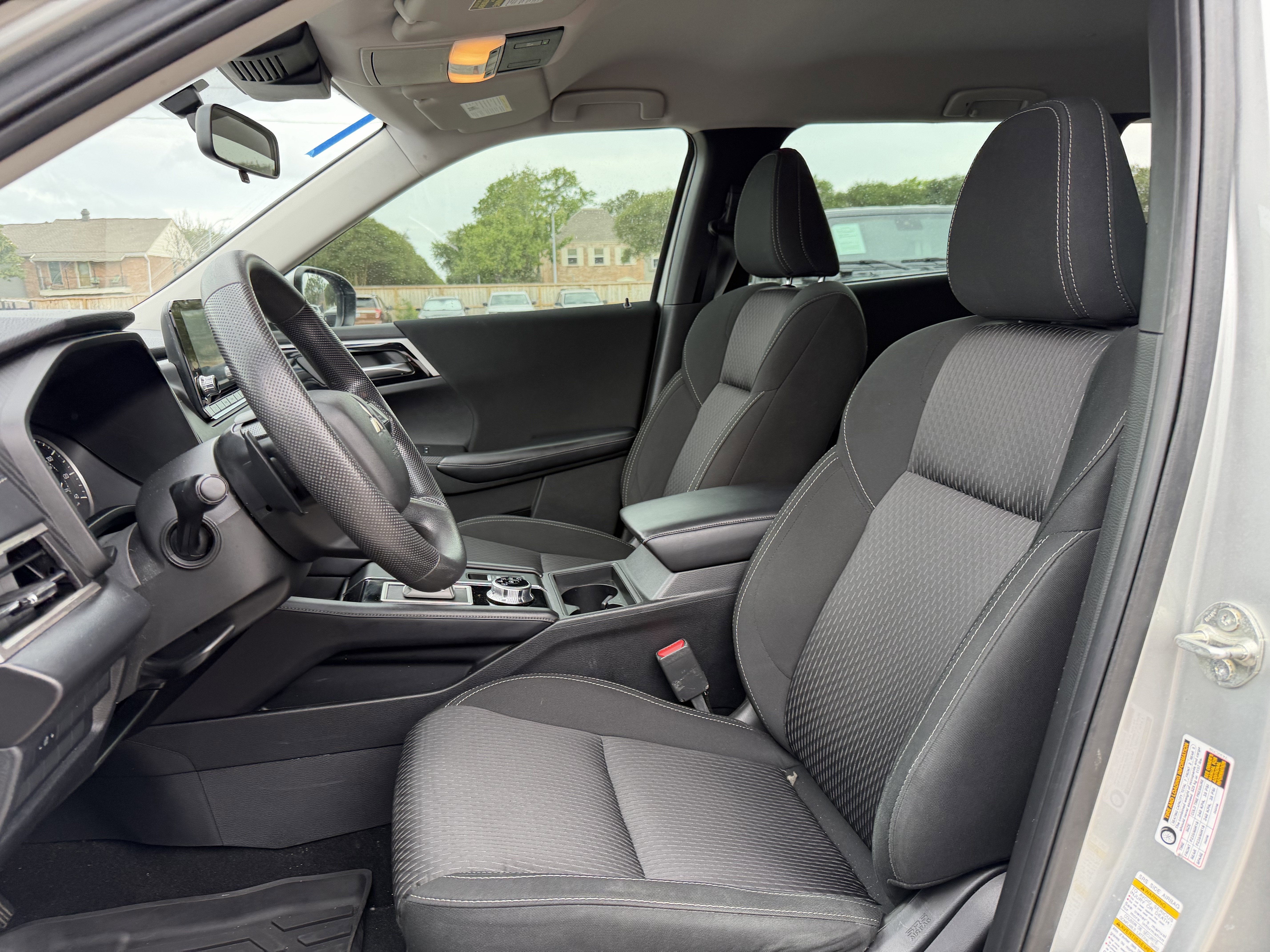 2023 Mitsubishi Outlander ES 2.5 2WD