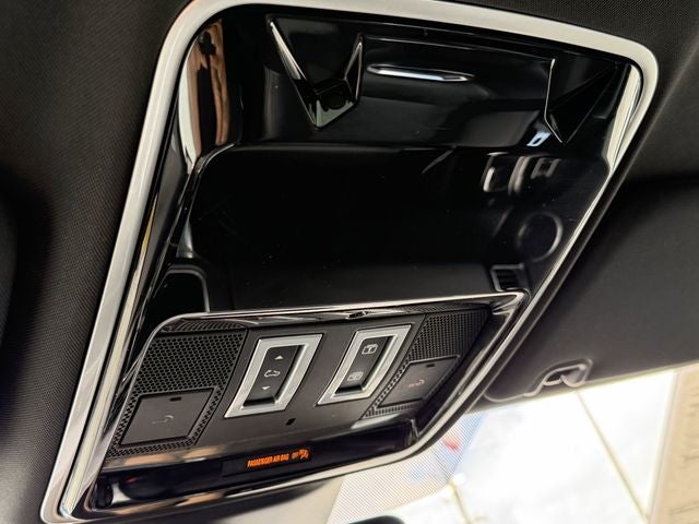 2020 Land Rover Range Rover Sport SVR