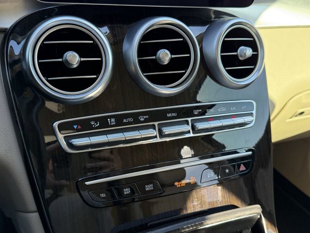 2021 Mercedes-Benz GLC 300 SUV