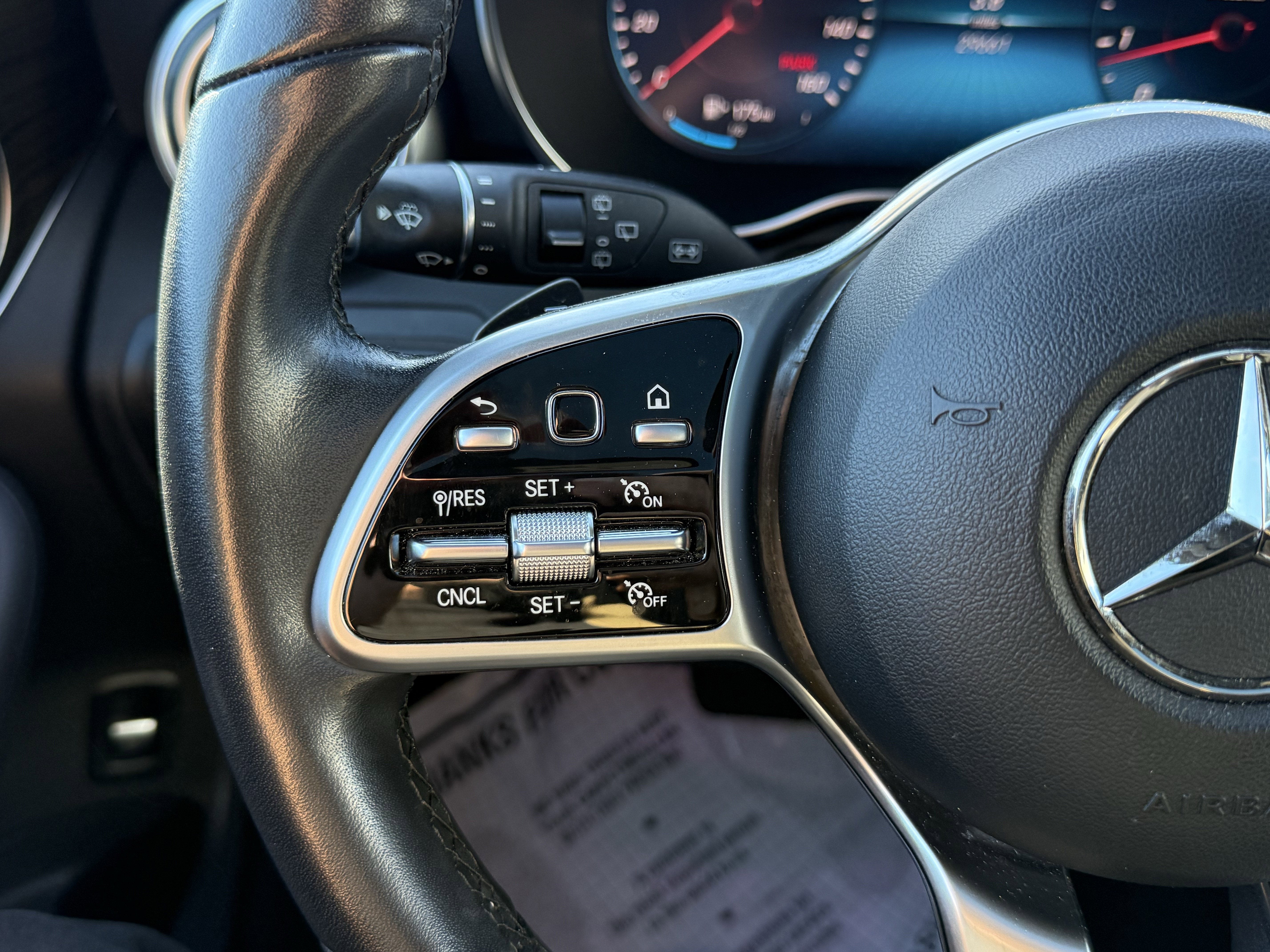 2022 Mercedes-Benz GLC 300 SUV