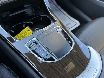 2022 Mercedes-Benz GLC 300 SUV