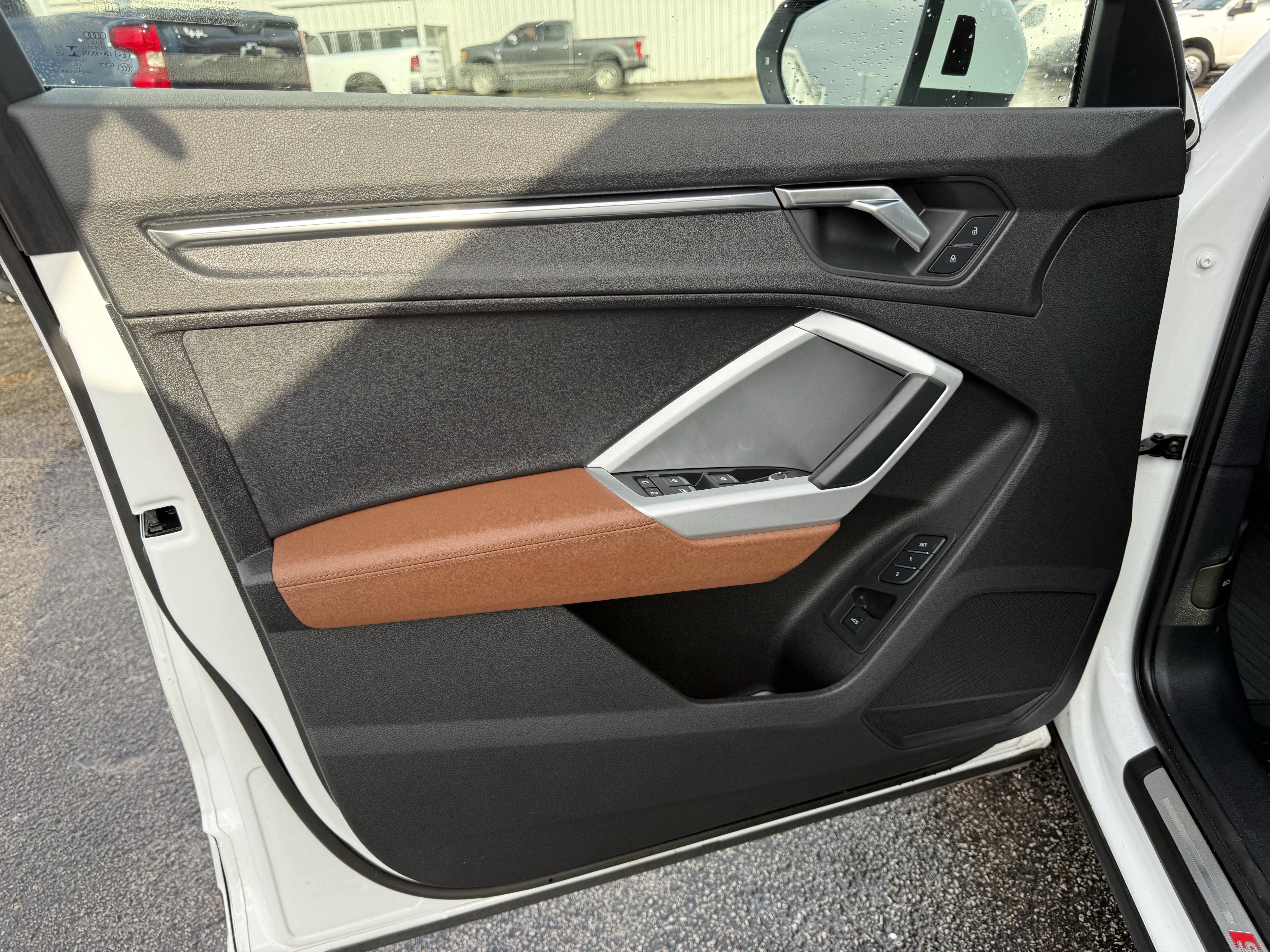 2022 Audi Q3 Premium Plus 45 TFSI S line quattro Tiptronic