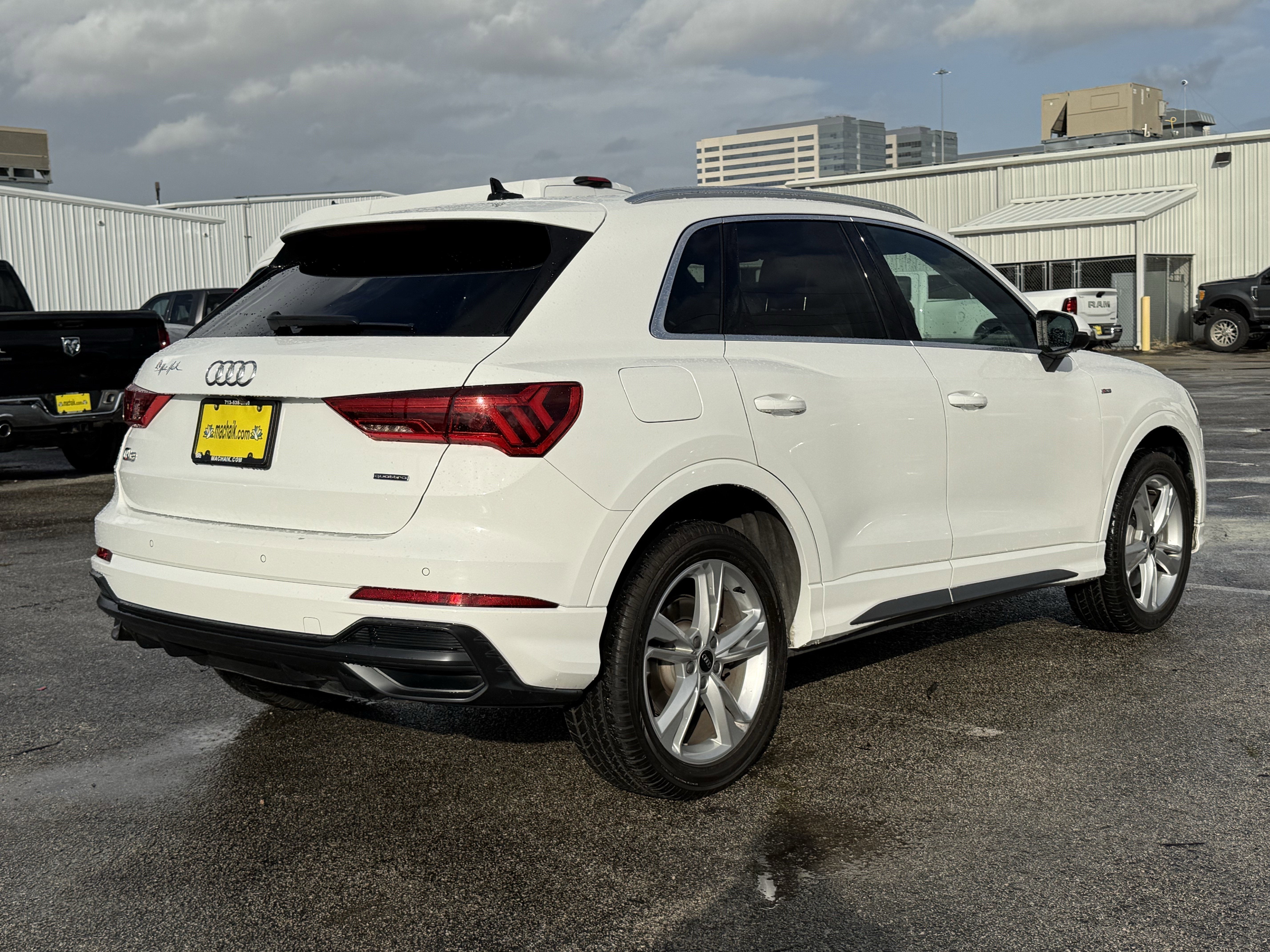 2022 Audi Q3 Premium Plus 45 TFSI S line quattro Tiptronic