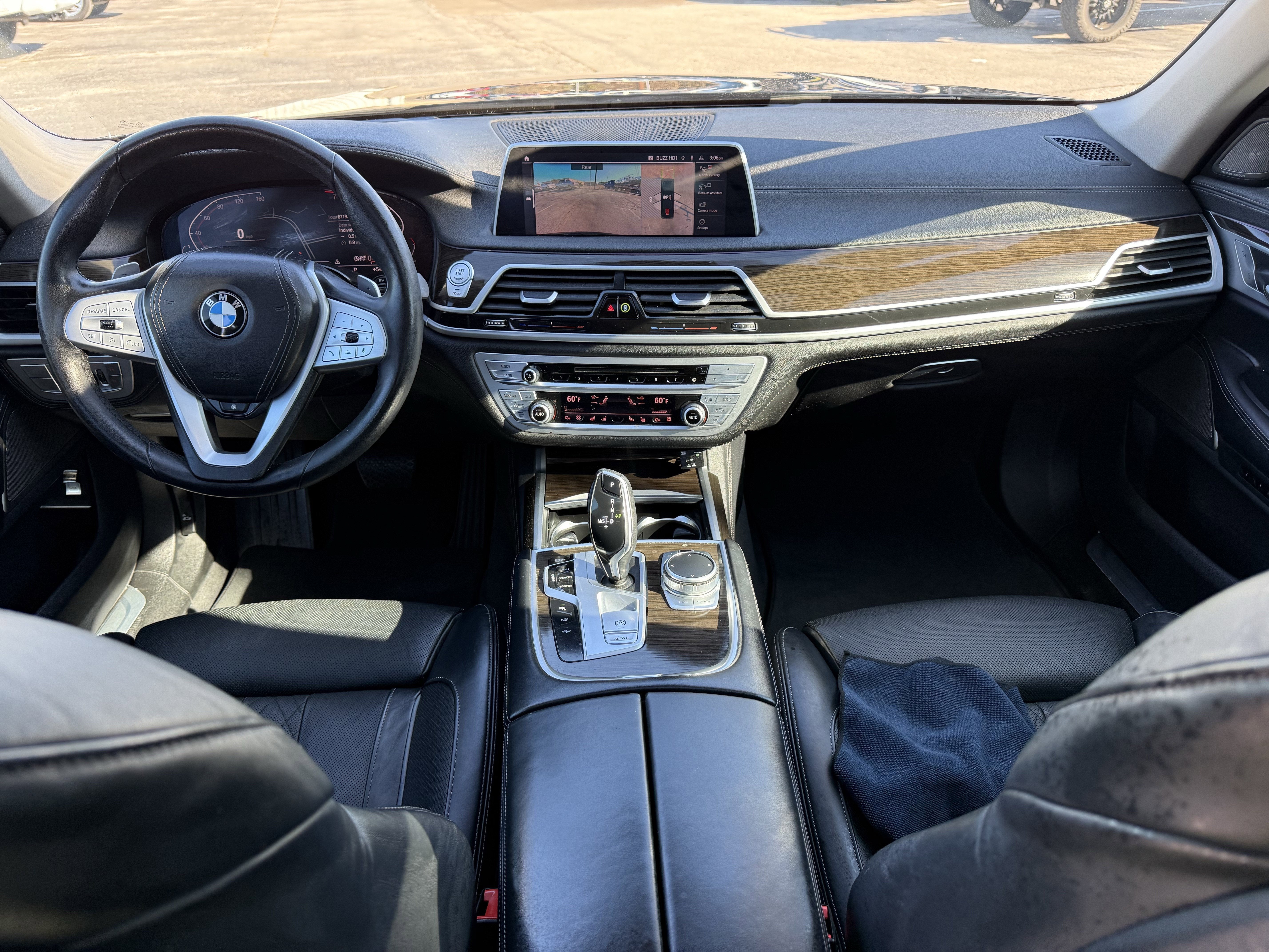 2020 BMW 740i PREMIUM 3.0T RWD LUXURY SEDAN
