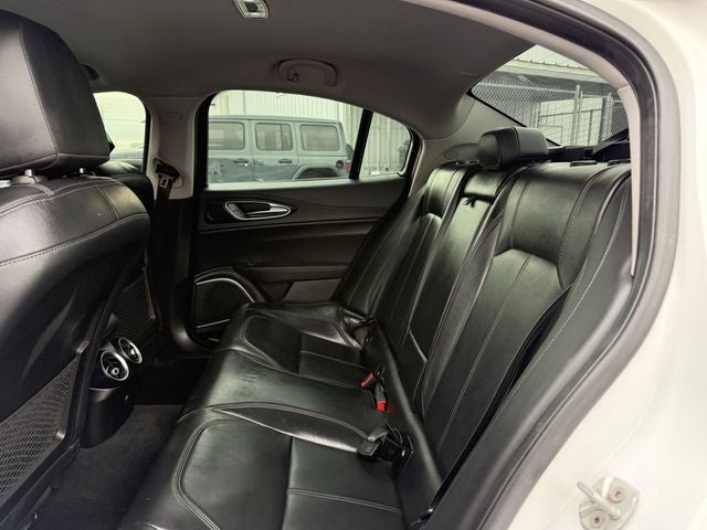 2018 Alfa Romeo Giulia RWD