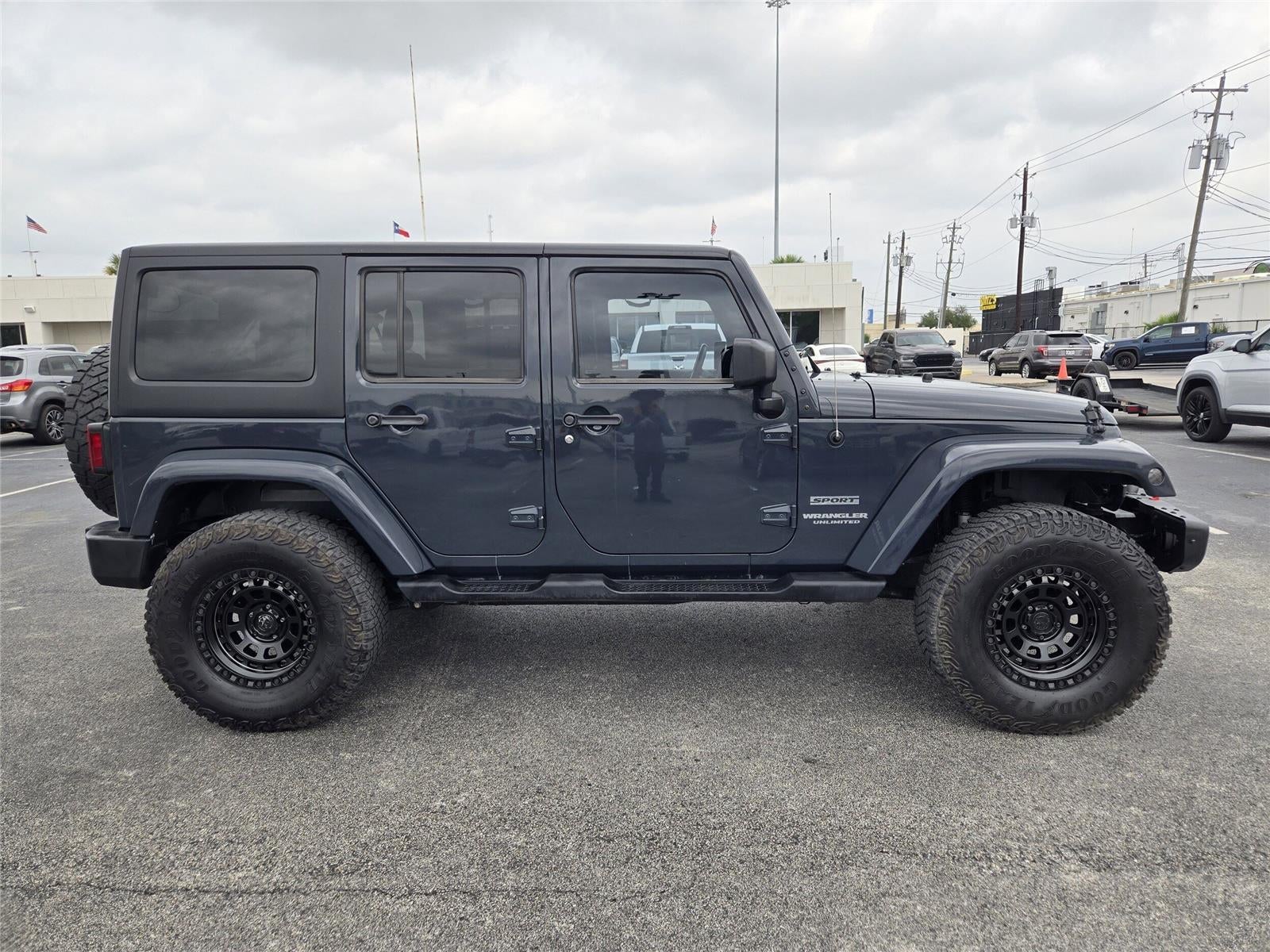 2017 Jeep Wrangler Unlimited Sport