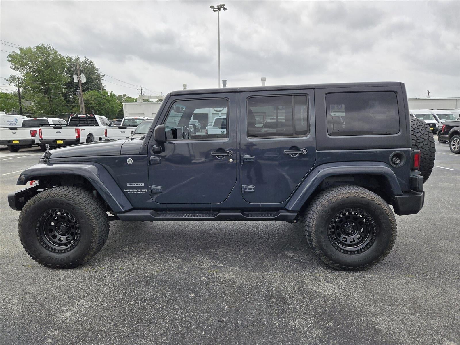 2017 Jeep Wrangler Unlimited Sport