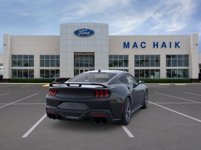 2026 Ford Mustang Dark Horse