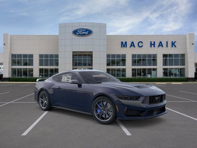 2025 Ford Mustang Dark Horse