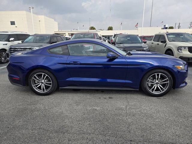 2016 Ford Mustang I4