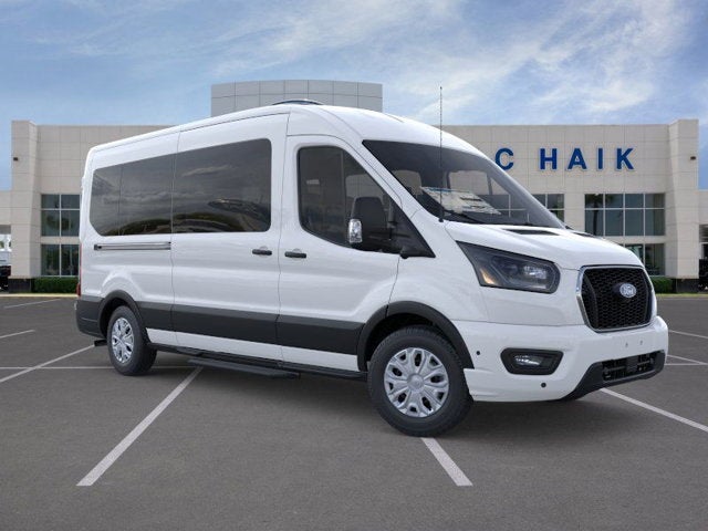 2026 Ford Transit Passenger Wagon XLT