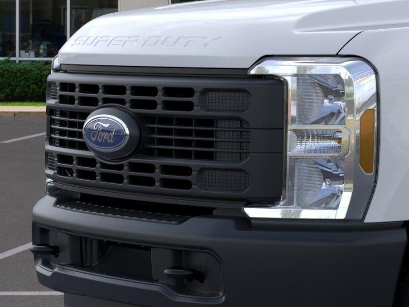 2026 Ford Super Duty F-350 DRW Lariat