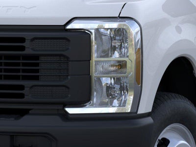 2026 Ford Super Duty F-350 DRW Lariat