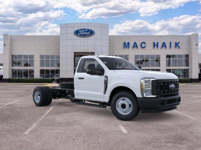 2026 Ford Super Duty F-350 DRW XL