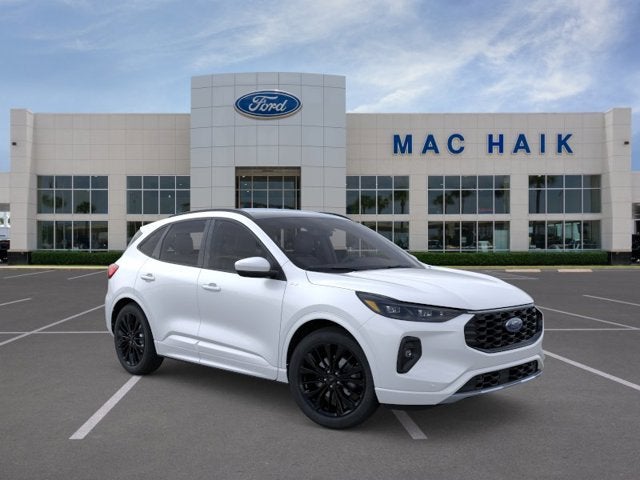 2026 Ford Escape ST-Line Elite
