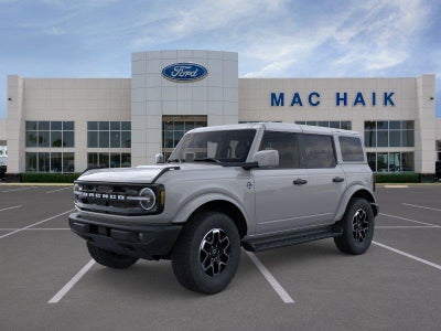 2026 Ford Bronco Outer Banks