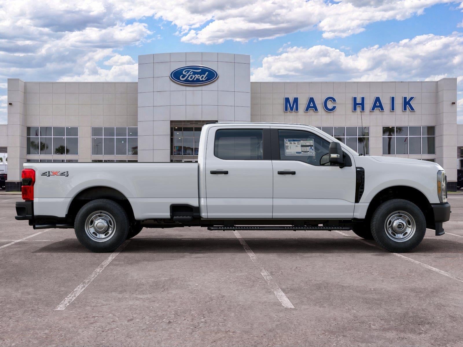 2027 Ford Super Duty F-250 SRW XL