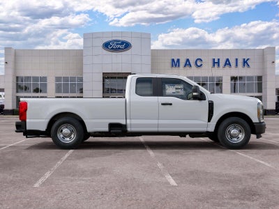 2027 Ford Super Duty F-250 SRW XL