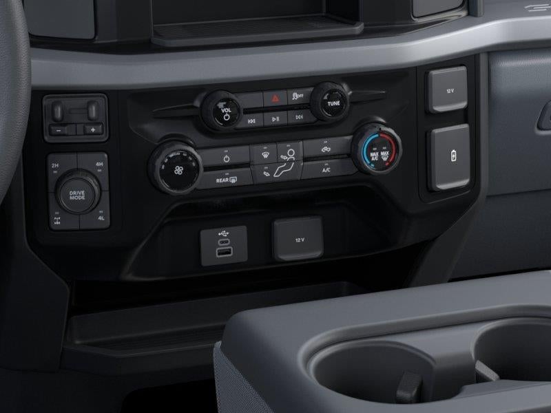2026 Ford F250 Pu Base