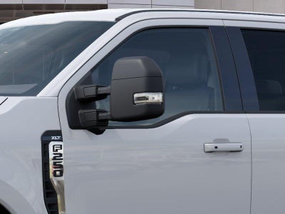2027 Ford Super Duty F-250 XLT
