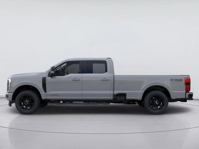 2026 Ford Super Duty F-350 Lariat
