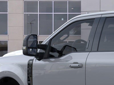 2026 Ford Super Duty F-350 XLT
