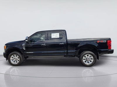 2017 Ford Super Duty F-350 Platinum