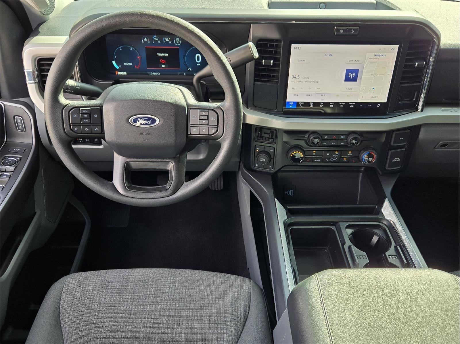 2025 Ford Super Duty F-350 XLT