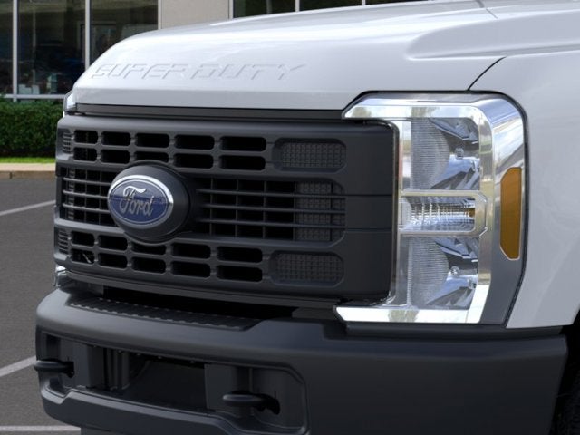 2025 Ford Super Duty F-350 DRW XL