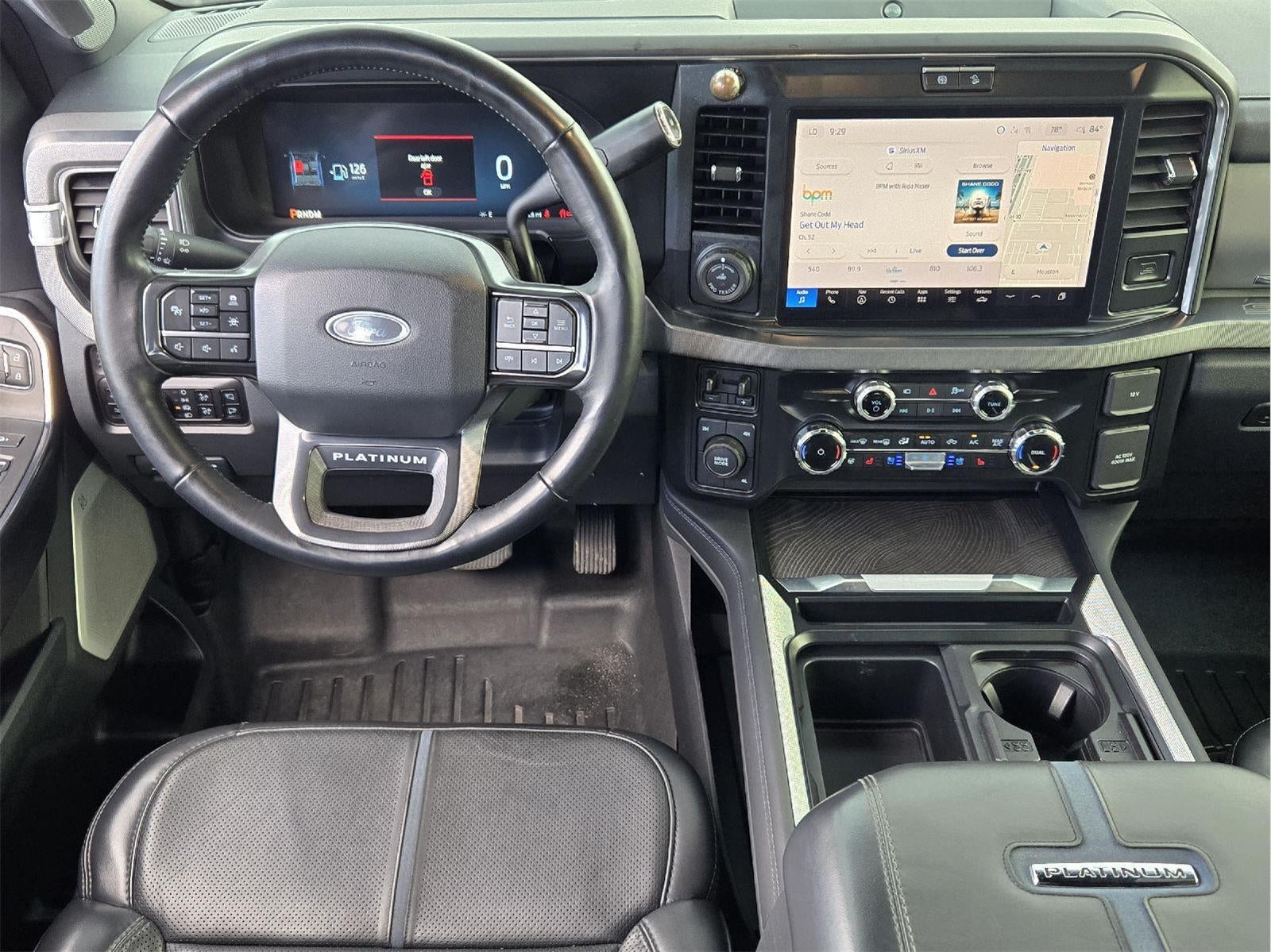 2025 Ford Super Duty F-350 Drw Platinum